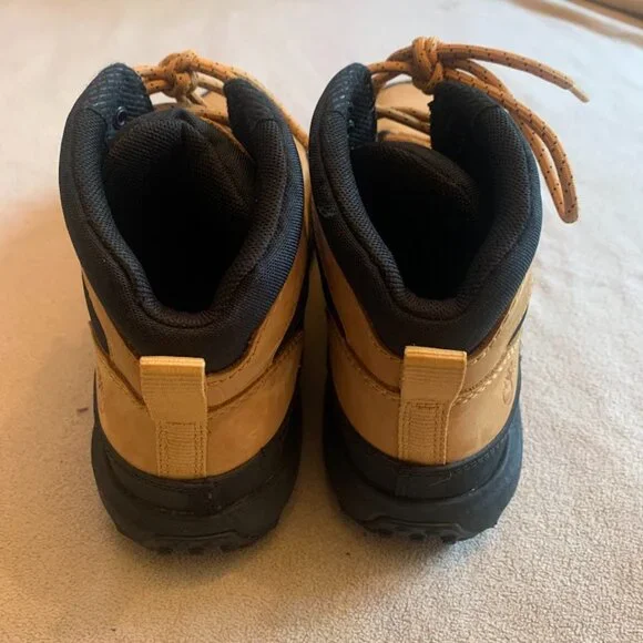 Timberland Kids Converge Hiking Boots - EUC - Size 6 - Picture 3 of 7